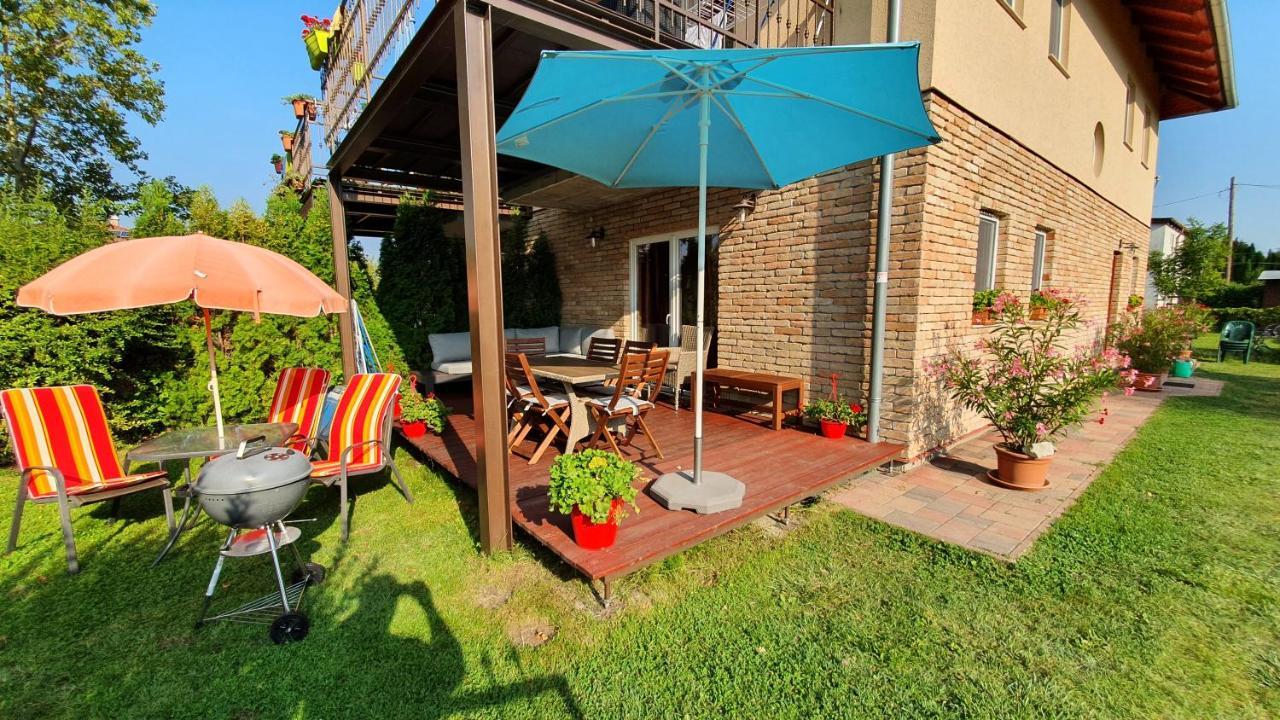 Wellapartman Zamárdi Exterior foto