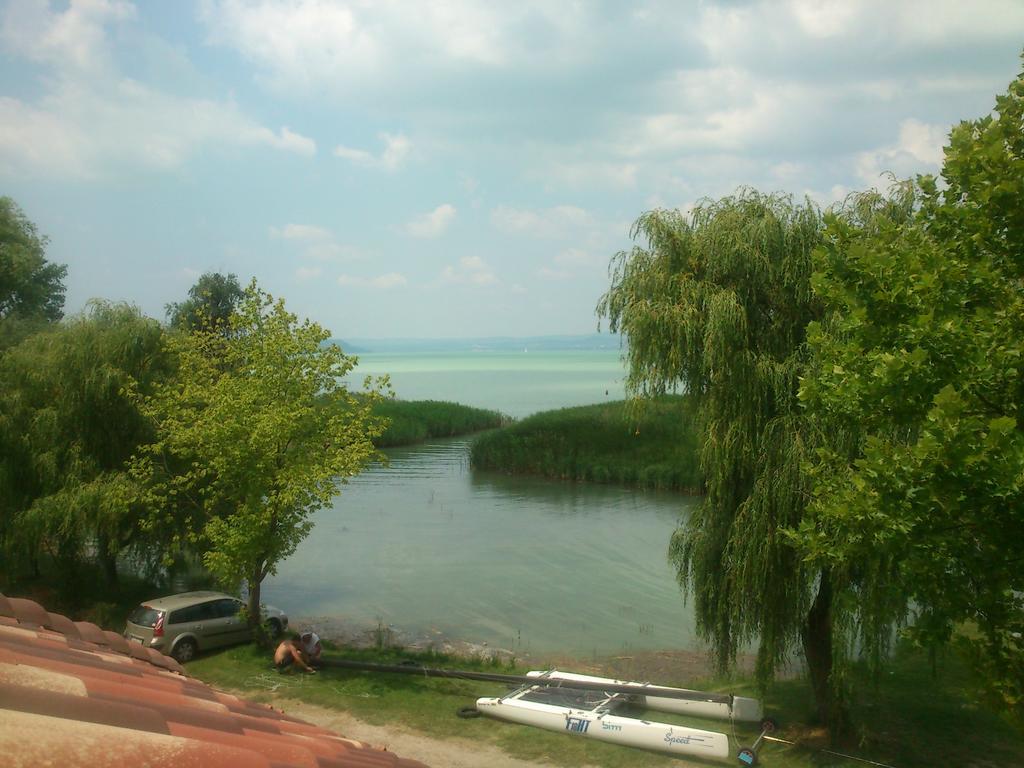 Wellapartman Zamárdi Exterior foto